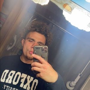 Meet your Posher, Colby